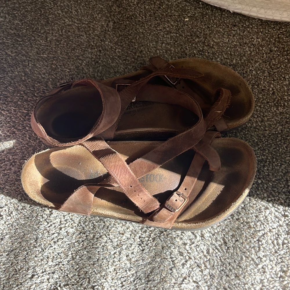 Tie up Birkenstocks